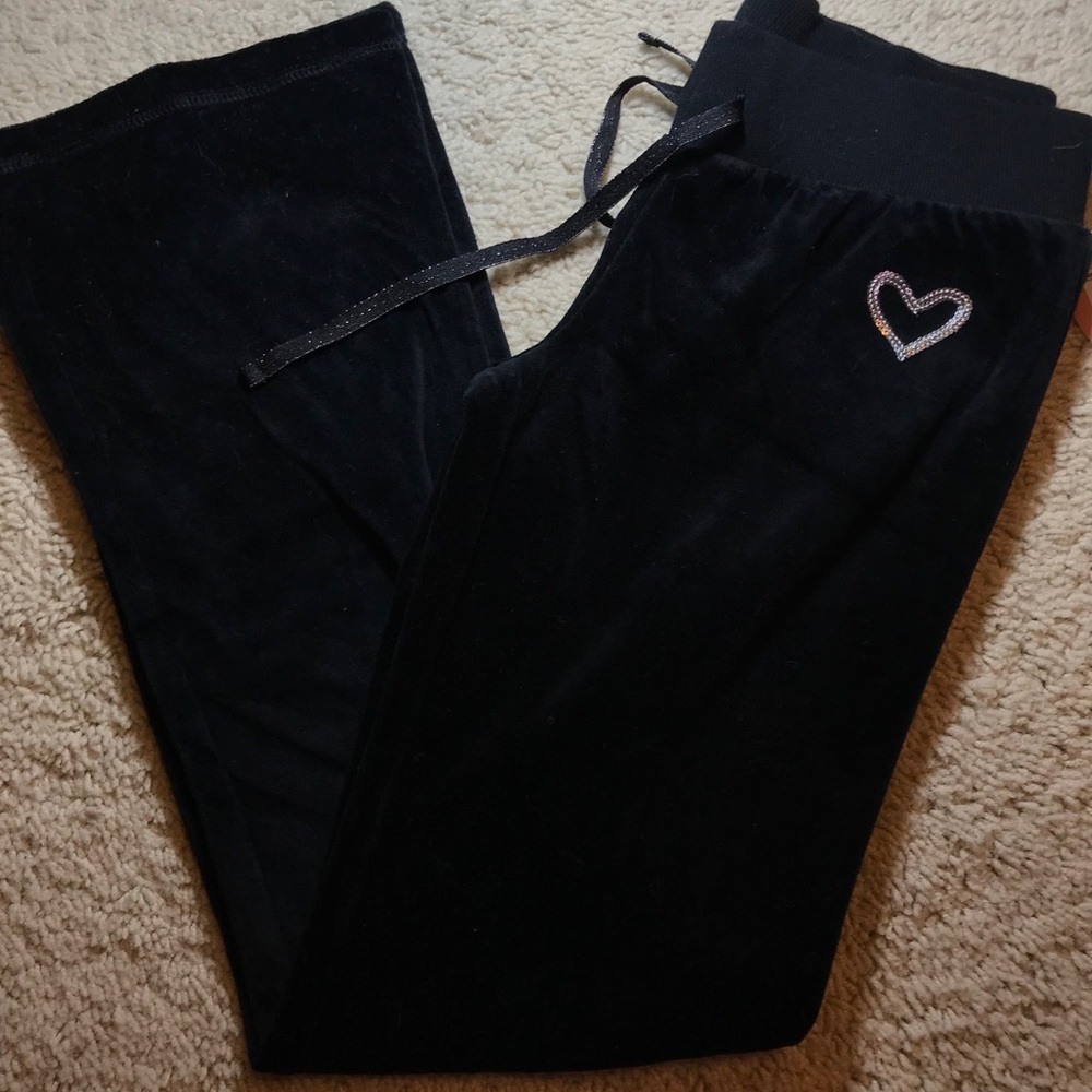 NWT Girls Black Velvet Sweatpants